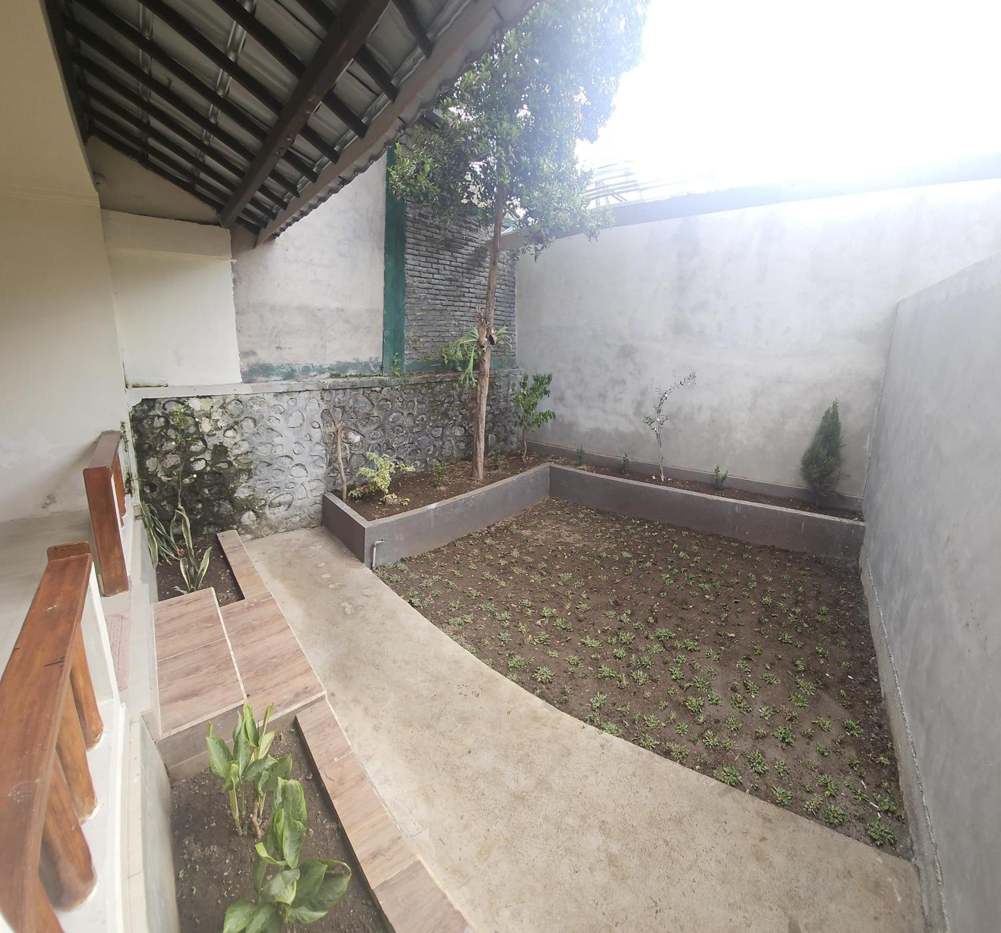 Hotel Rinjani Trekking Center Senaru Exterior foto