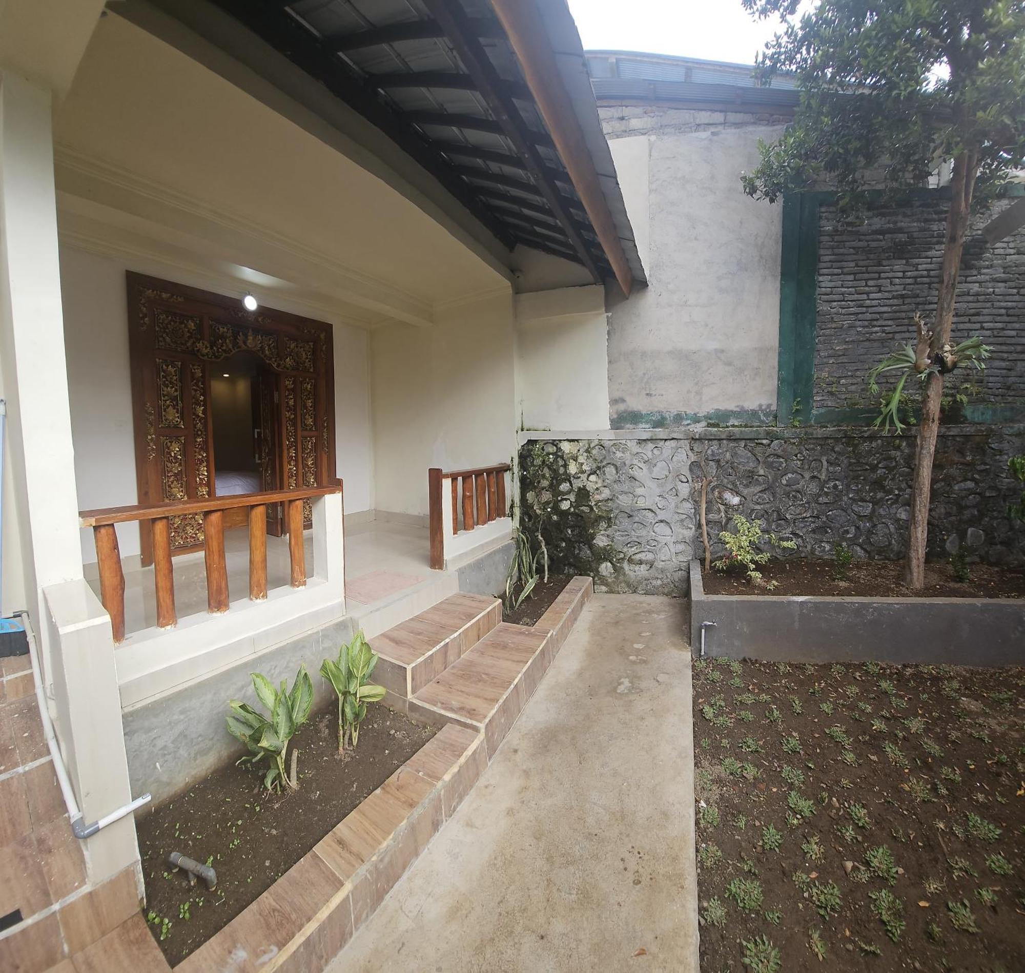 Hotel Rinjani Trekking Center Senaru Exterior foto
